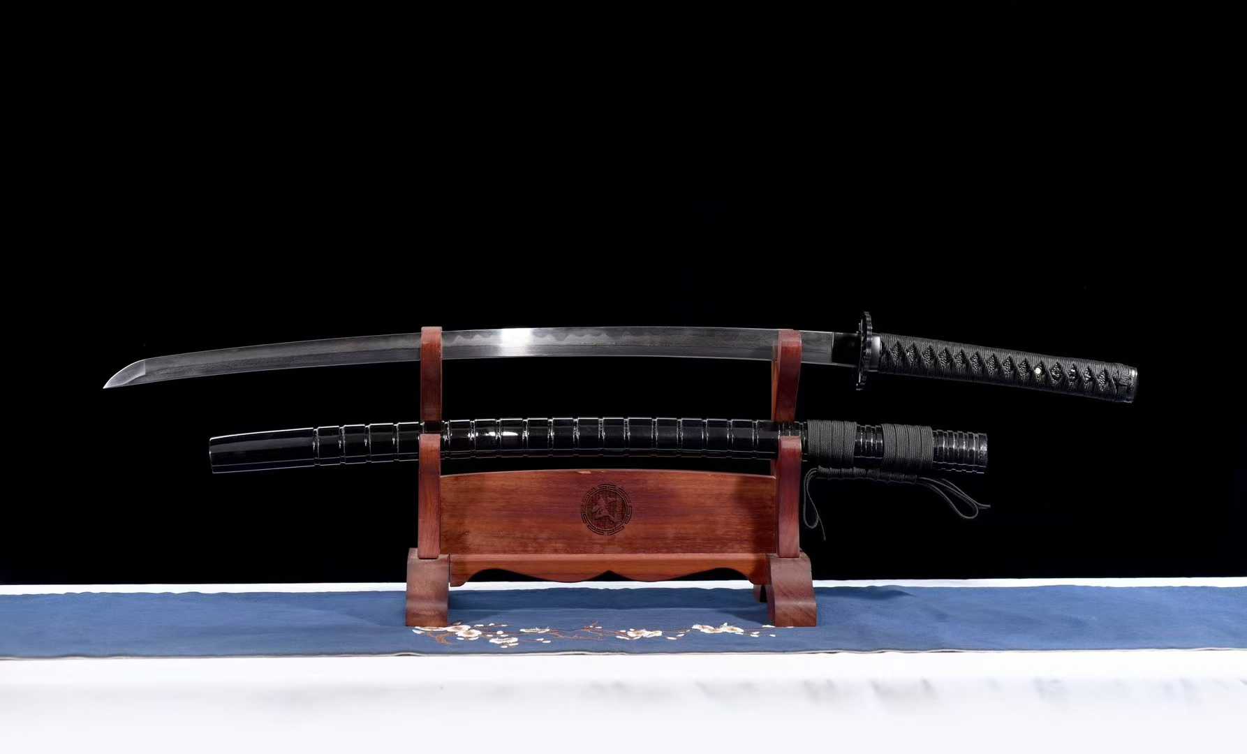 Thanh Kiếm Katana Hoa Văn Thép Đốt Lửa Hắc Ảnh Đả Kiếm